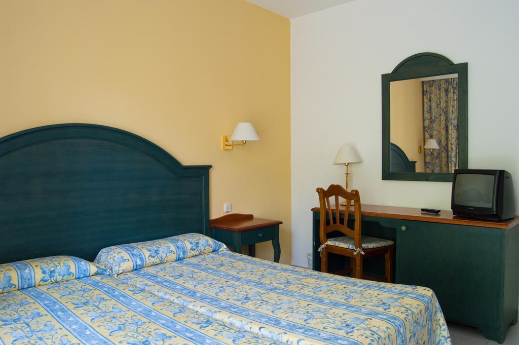 Es Pi 2 Hotel Playa Migjorn Szoba fotó